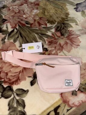 The Herschel Supply Co Brand Fanny Pack